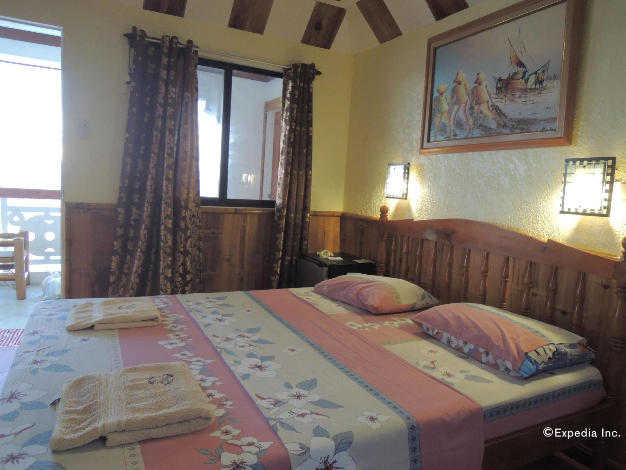 Love'S Beach & Dive Resort Resort